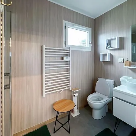 Tiny House Pour 4 A Disneyland Paris Coutevroult Exterior photo